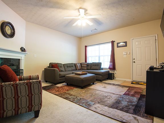 3rd image of 488 Berckman Dr