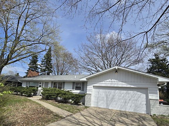3rd image of 6404 N Imperial Dr