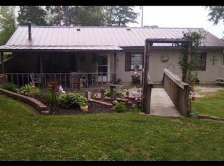 10 W Harper Rd, Clark, MO 65243