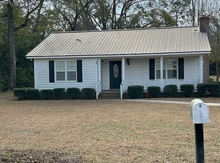 327 McGregor St, Blackshear, GA 31516