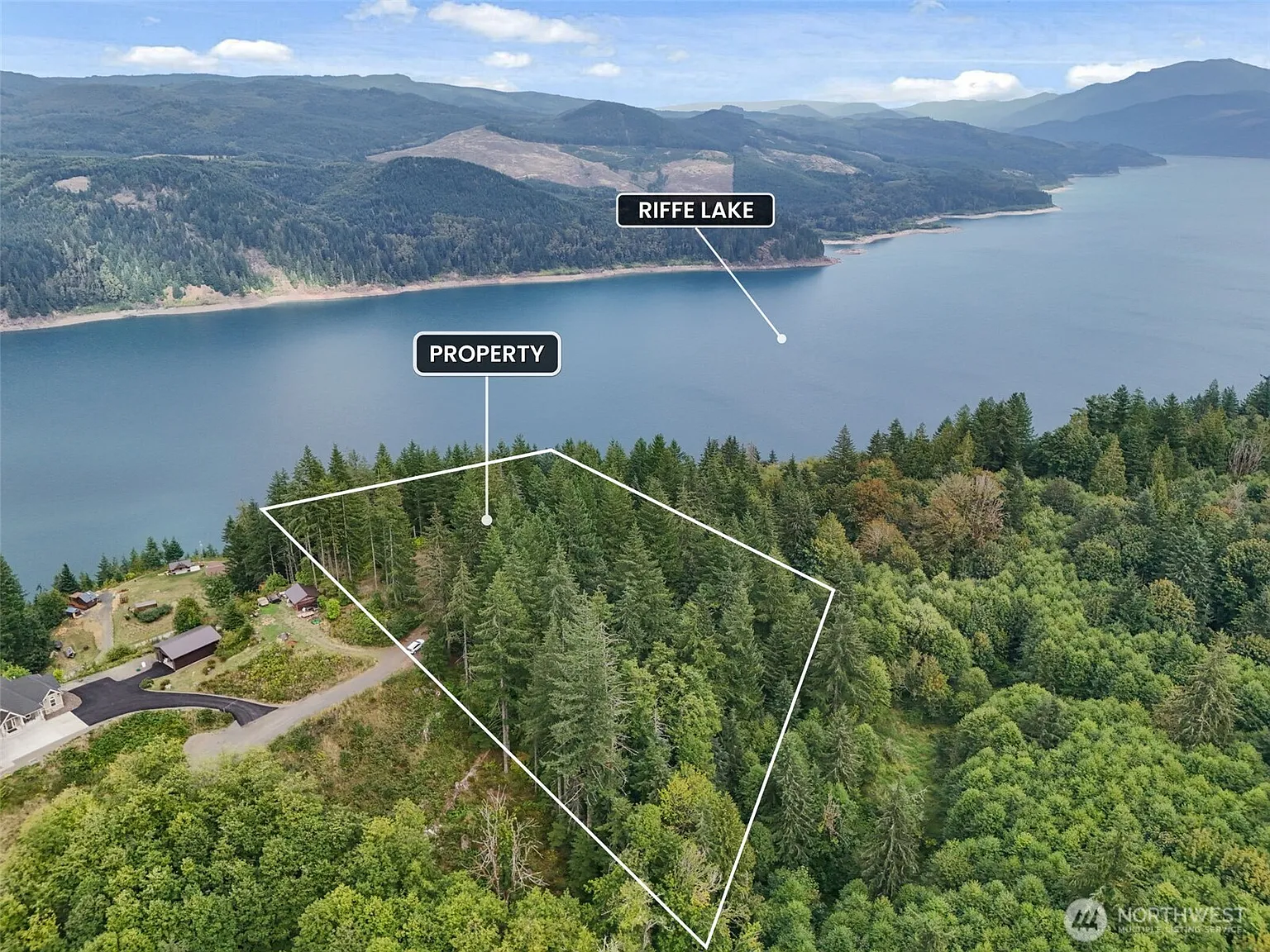 143 Meadow Ridge Way photo 1