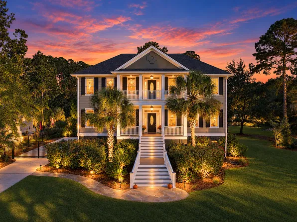 3801 Adrian Way, Mount Pleasant, SC 29466