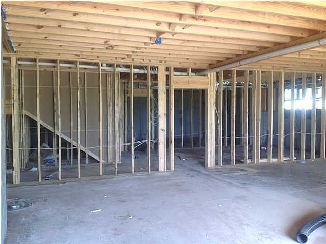 2nd image of 38 Ashville Dr