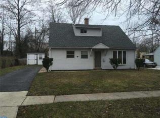 566 Wilk Dr, Morrisville, PA 19067