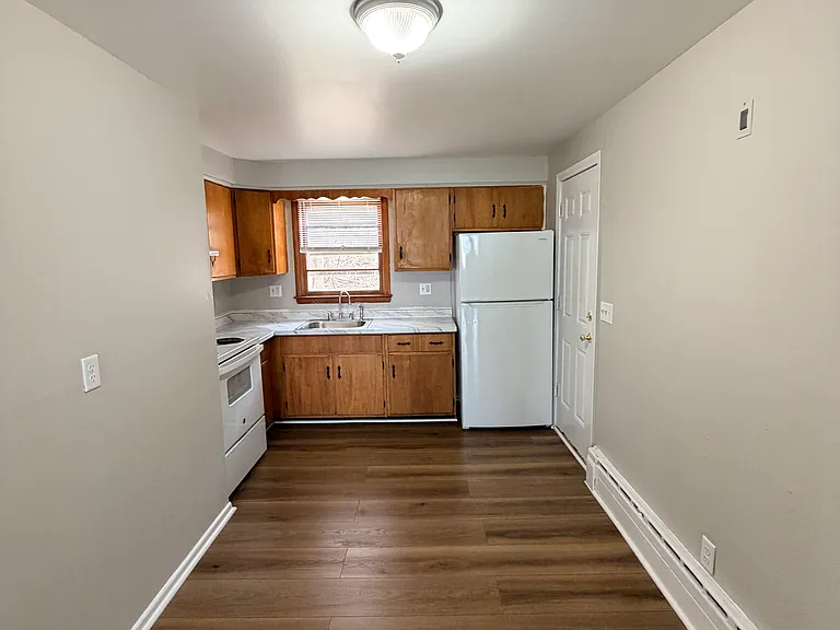 641 Newhall St #1L-0 — Photo 3