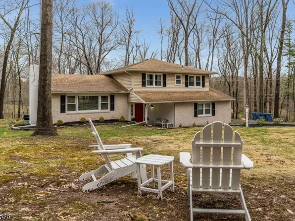 2 Brookside Ter, Raritan Twp., NJ 08822