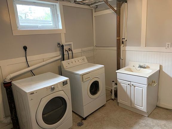 3rd image of 15201 74th Ave NW