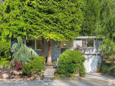 8614 25th Avenue NE, Seattle, WA, 98115