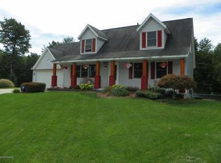 1384 Estate Ct SW, Byron Center, MI 49315
