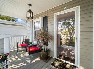 2331 SW 85th Way, Davie, FL 33324