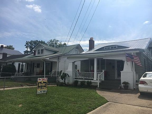 2nd image of 1306 Forest Ave