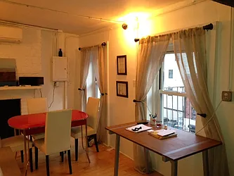 Rented by Ozymandius Realty