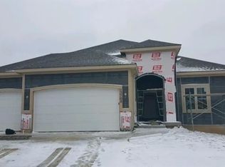 13705 River Creek Pl, Parkville, MO 64152