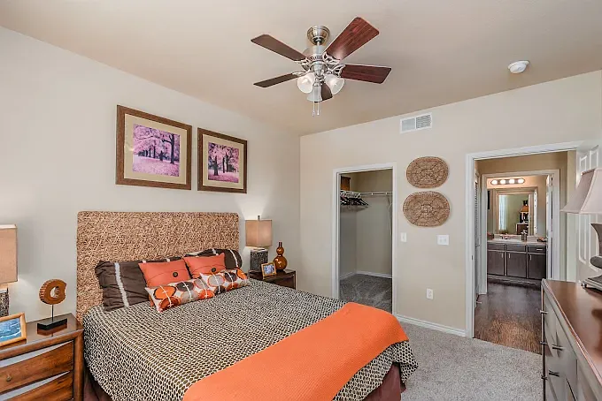 Westpoint at Scenic Vista Apartments — Photo 43