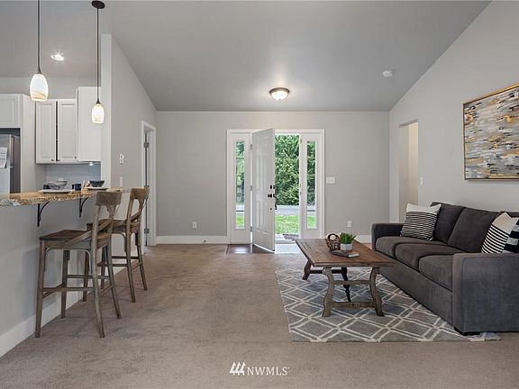 4th image of 38340 Hood Canal Dr NE