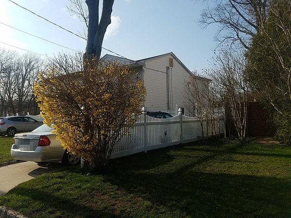 4th image of 25 2nd St