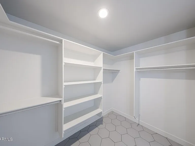 2651 N 71st Pl — Photo 33