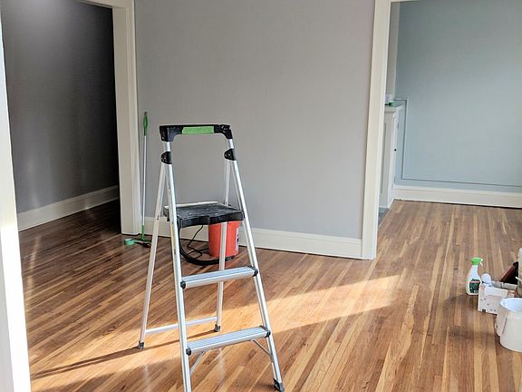 3rd image of 2338 Marshall Ave APT 206