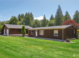 140 Ida Ln, Castle Rock, WA 98611