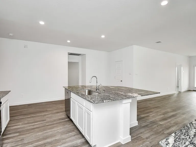 8519 Swenson Ln — Photo 15