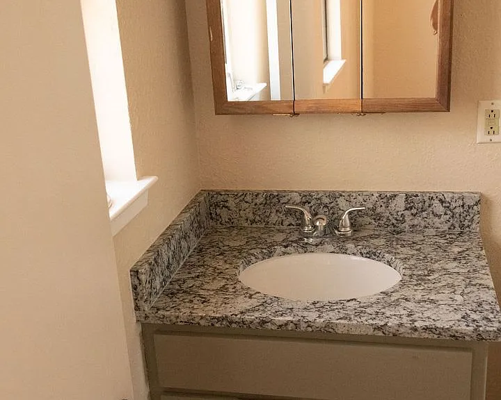 4938 Blue Water Cir — Photo 19