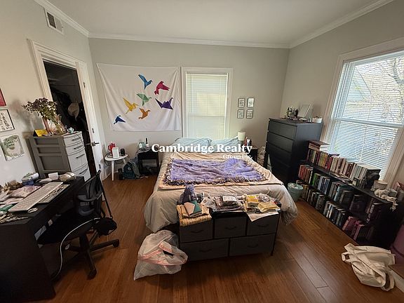 5th image of 15 Emerson St #2