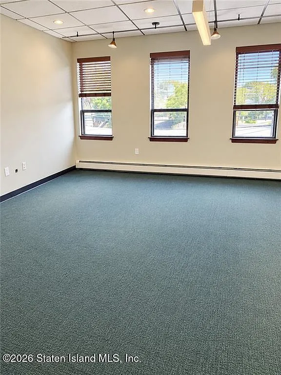 Studio, 7200 sqft, $8,400 — Photo 3