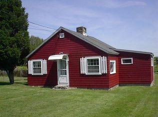 24 Clarkes Village Rd, Jamestown, RI 02835