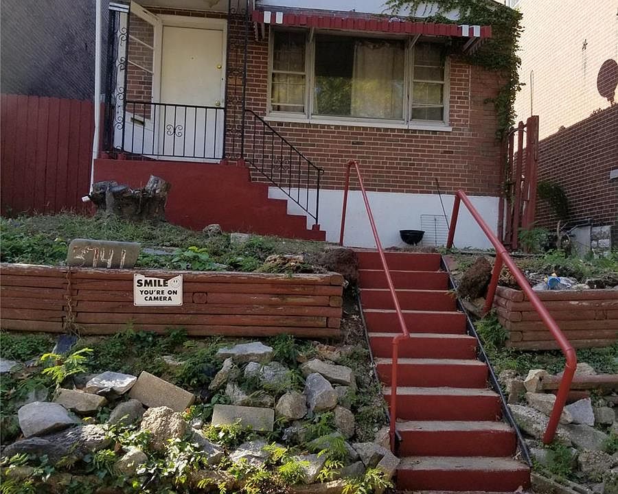 1st image of 3741 Virginia Ave