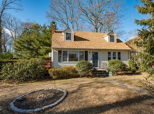 34 Aster Rd, Rocky Point, NY 11778
