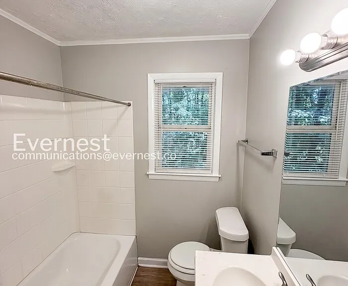 515 Landers St — Photo 8