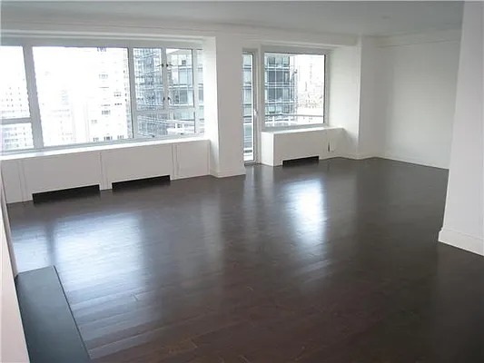 Rented by Platinvm Property Group New York | media 34