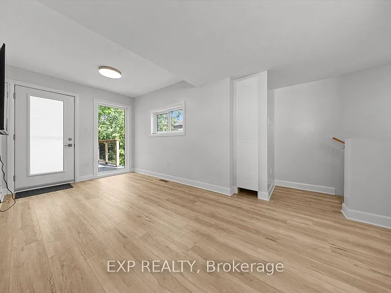 183 Britannia Rd #2 — Photo 9