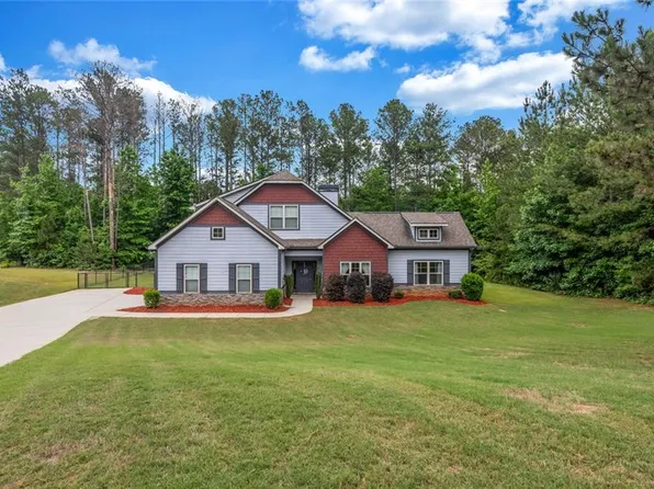 5 Carlow Ct, Newnan, GA 30263