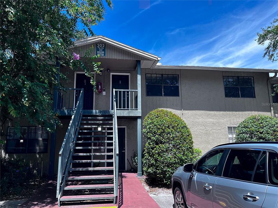 1st image of 202 Pine Tulip Ct APT 201