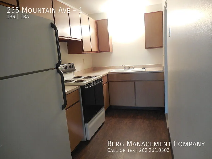 235 Mountain Ave — Photo 4