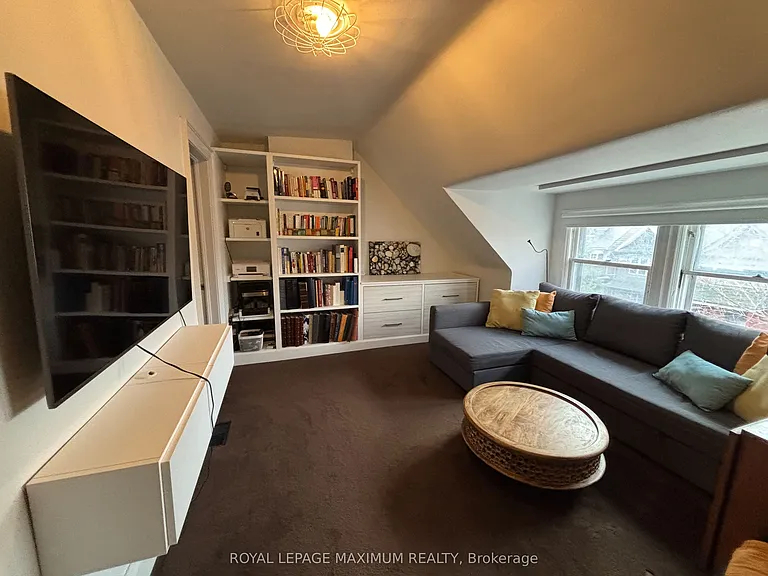 47 Vermont Ave — Photo 37