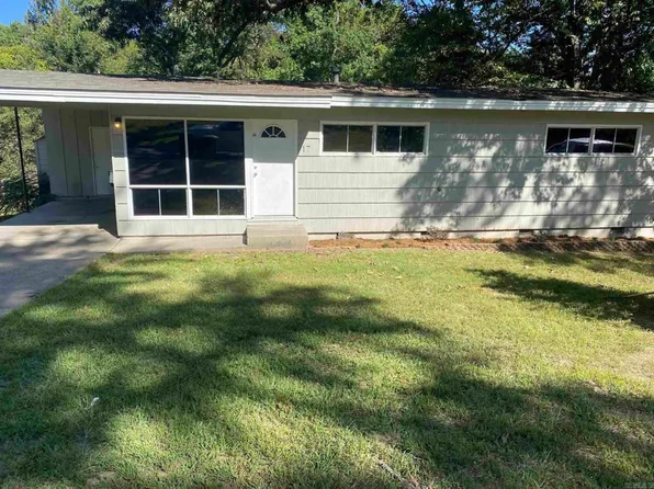 17 N Meadowcliff Dr, Little Rock, AR 72209