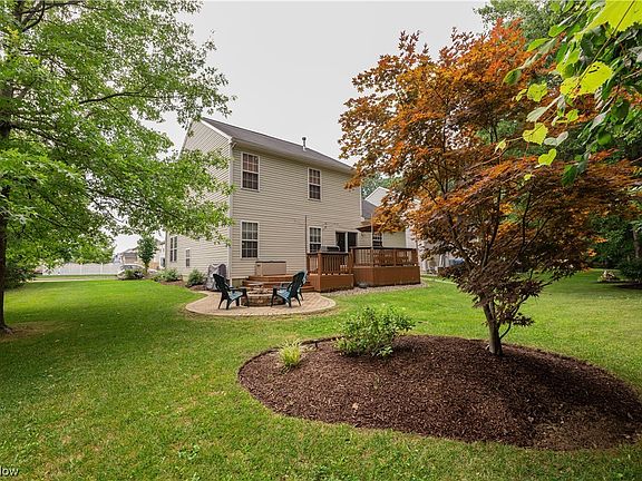 4th image of 8500 Wayside Dr