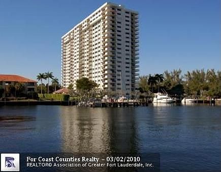 1st image of 3200 Port Royale Dr N APT 209
