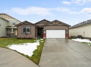 1592 N Minam Loop, Post Falls, ID 83854