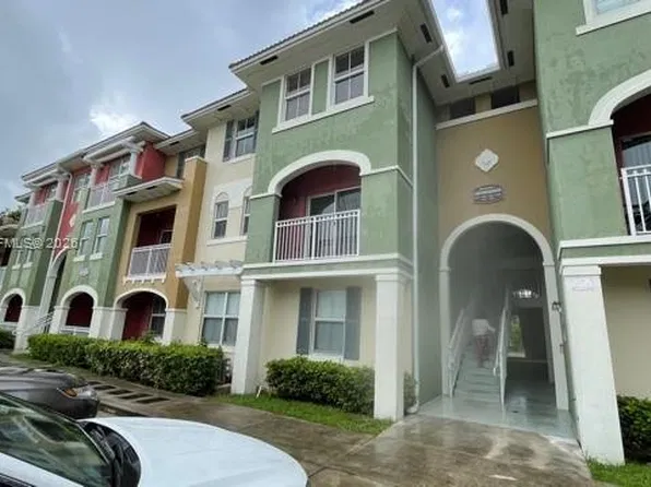 11201 NW 83rd St APT 205, Doral, FL 33178