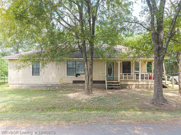 52 Dave Ann St, Booneville, AR 72927