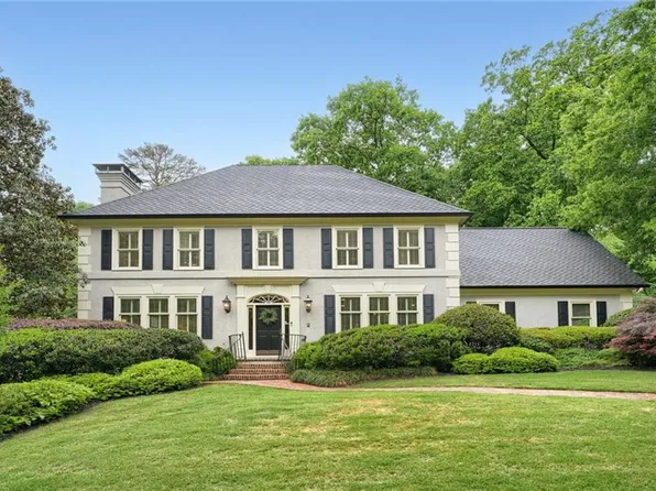 7785 Landowne Dr, Sandy Springs, GA 30350