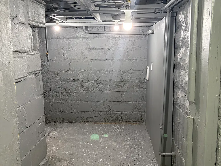 1451 W 17th Ave #2 — Photo 18