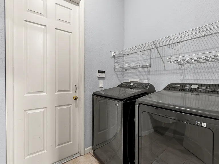 2869 Paige Dr — Photo 31