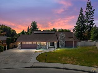 101 Camino Del Oeste, Bakersfield, CA 93309