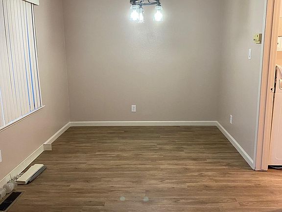 4th image of 3772 Callan Blvd