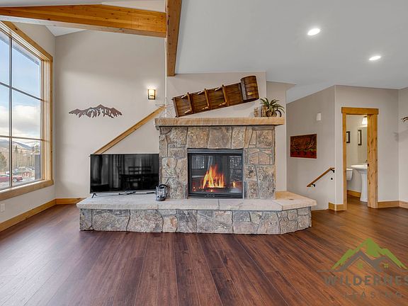 5th image of 343 Lodge Pole Cir