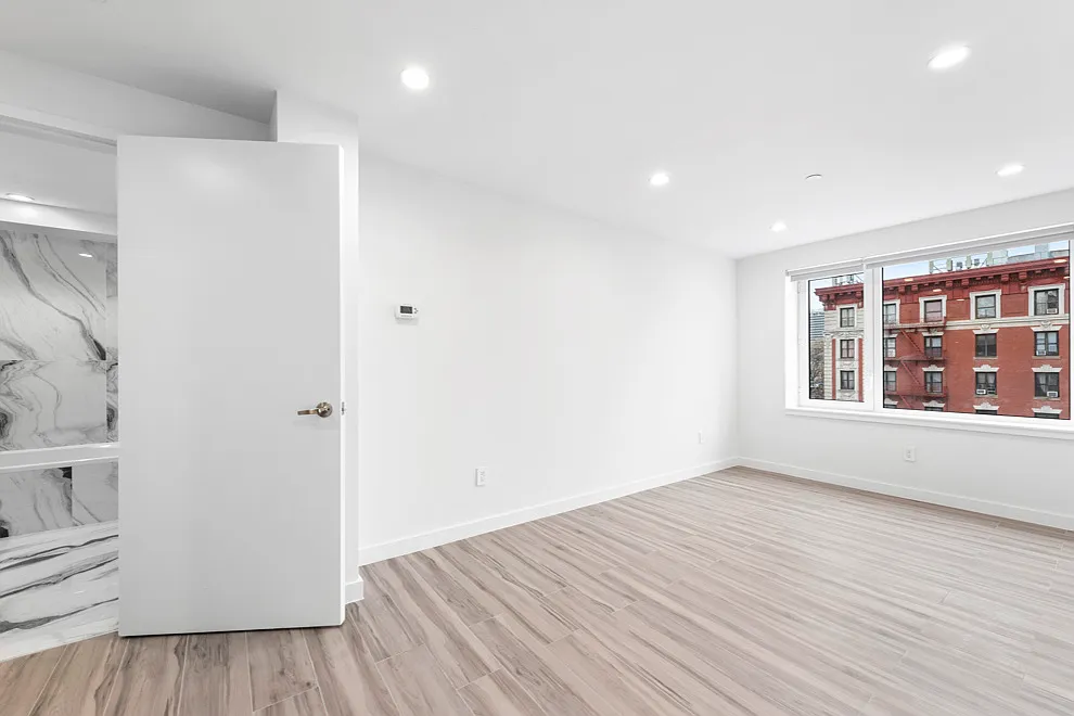 152 West 140th Street — Photo 4